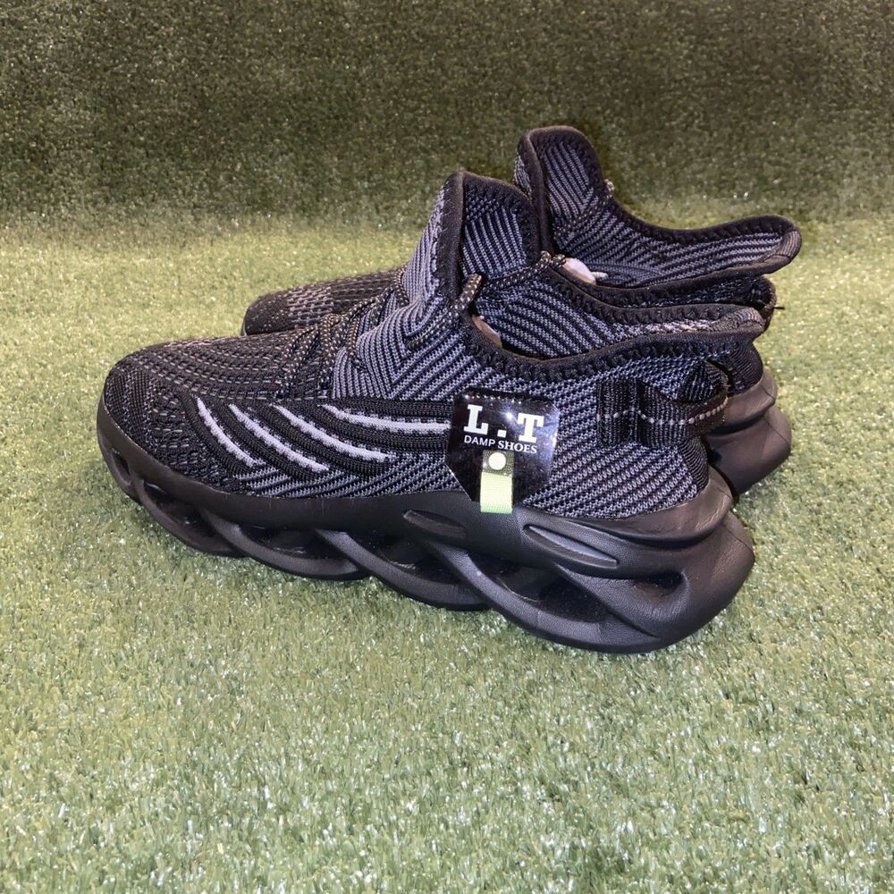 Comfort Cushion Shoes Men’s Size 10.5 Lightweight Black Walk Run Sneakers